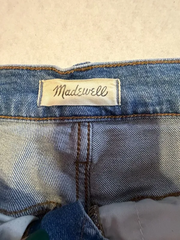 Madewell The Perfect Vintage Jean Distressed High-Rise Straight Leg Size 31 - Image 2