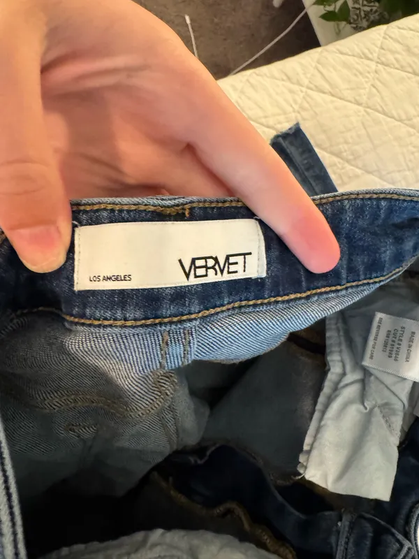 Vervet Jeans - Image 4