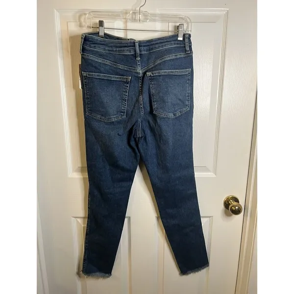 Free People Frayed Hem Skinny Leg 28" Inseam Women's Denim Jeans NWT Capri Blue - Image 6