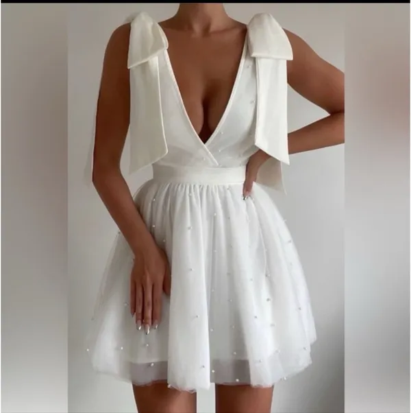 Showpo NWT Karalyn mini dress- bow strap plunge pearl detail size 6 - Image 2