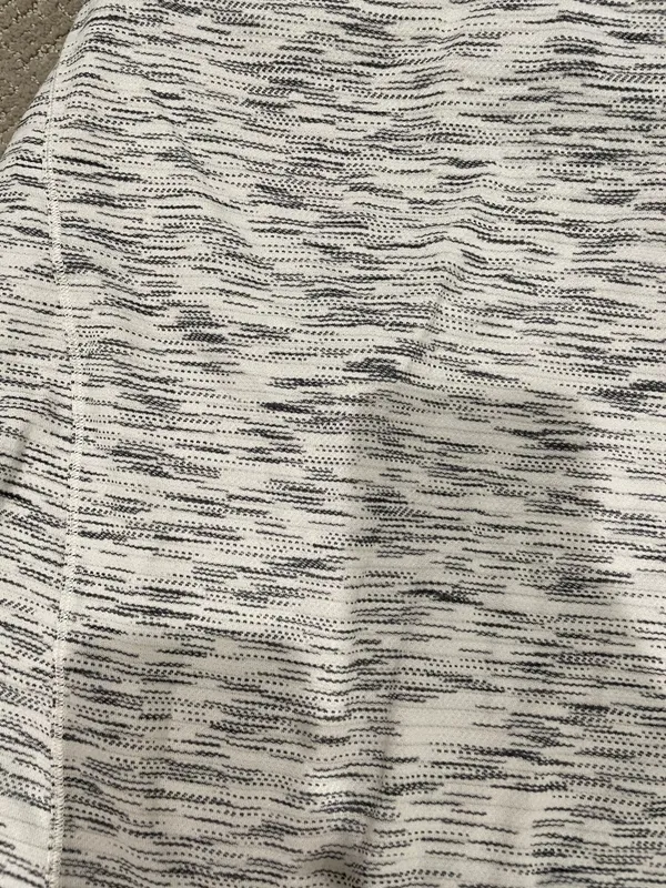 Lululemon Tank And Bra - Image 4