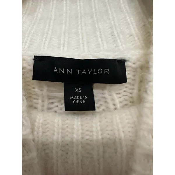 Ann Taylor Chunky Cable Knit Mock Neck Puff Sleeve Sweater Preppy White XS - Image 8