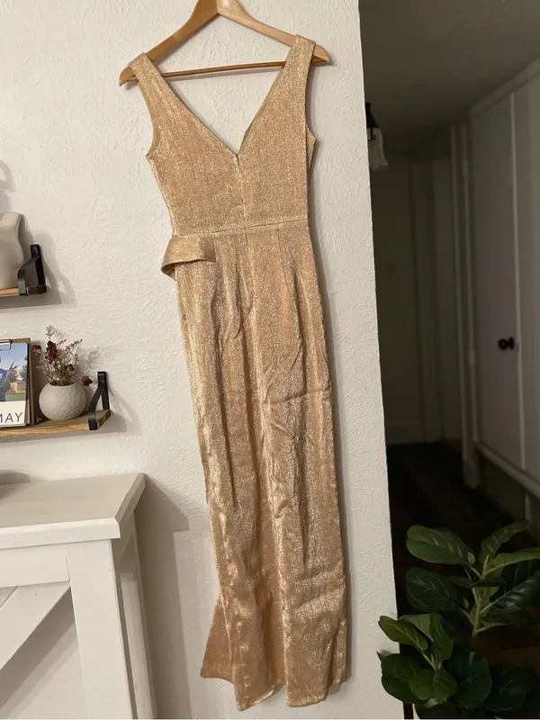 Black Halo Gold Hendricks Gown Metallic Gold V-Neck Maxi Dress Side Peplum - Image 6