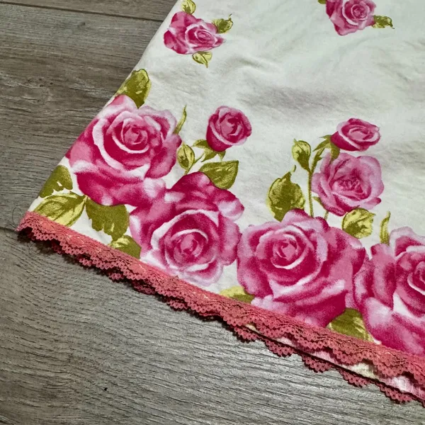 Frenzee Vintage Floral Rose Print Lace Trim A-Line Skirt Cream Pink Medium‎ USA - Image 2