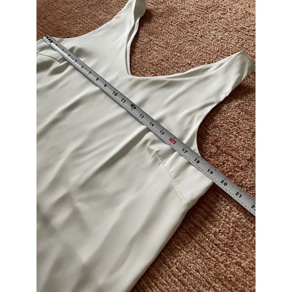Ekouaer Ivory Satin Tank Top M Sleeveless V Neck Lined Camisole Blouse Elegant - Image 3