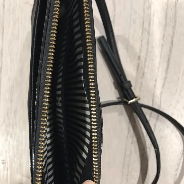 EUC Kate Spade Crossbody - Image 5