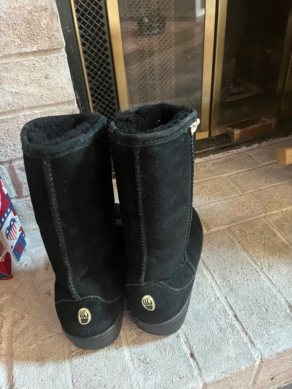 Boots - Image 3