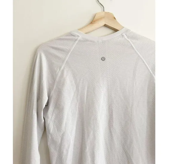 LULULEMON Swiftly Tech White Long Sleeve 2.0 Size 8 - Image 5