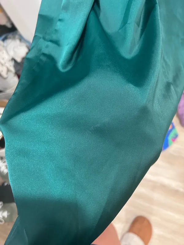 Emerald Green Lulus Dress Midi - Image 7