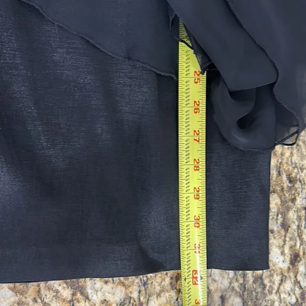 Cache One-Shoulder Black Cocktail Dress with Floral Shoulder Detail - Image 10
