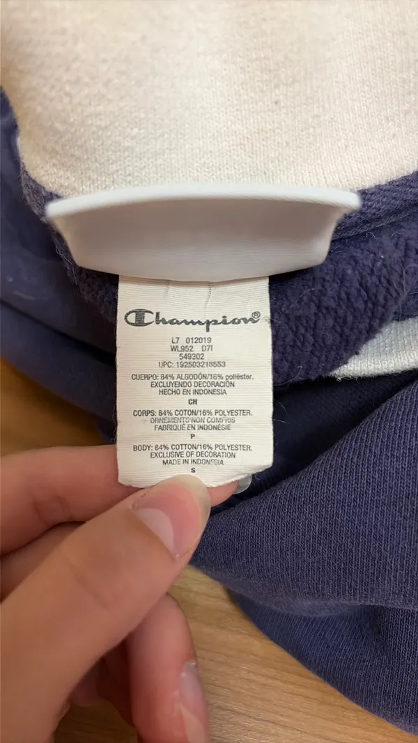 Champion VINTAGE Cropped crewneck - Image 4