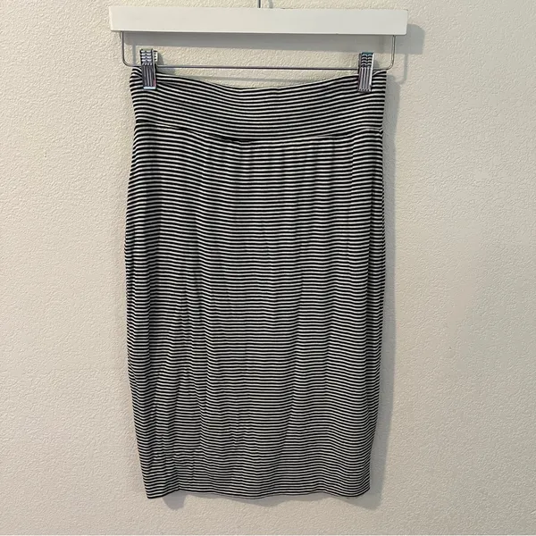 Athleta Black and White Striped‎ Stretch Knit Pencil Skirt Size S - Image 5