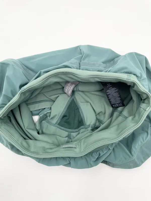 Sweaty Betty Tempo Run Shorts Size 4 Cool Forest Green Running Athletic Sporty - Image 5