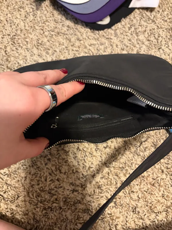 Black purse - Image 3