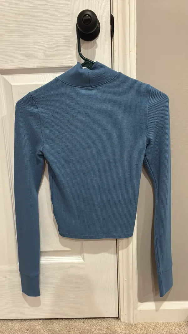 Long-Sleeve Turtleneck - Image 2