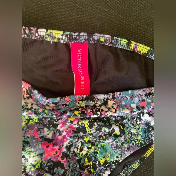 ⚠️ Clearance NWOT Victorias Secret swim bikini bottom multicolor, strap sides S - Image 2