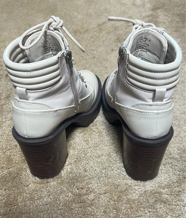 JustFab White boots - Image 4