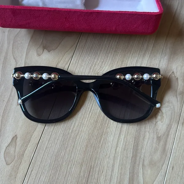 Carolina Herrera HER0318/S sunglasses - Image 2