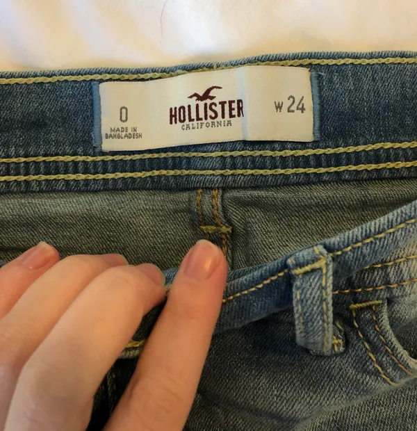 Hollister Denim Shorts - Image 4