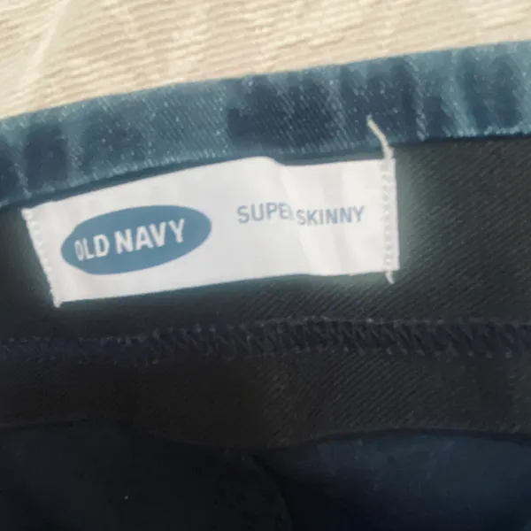 Old Navy super skinny stretchy jeans - Image 8