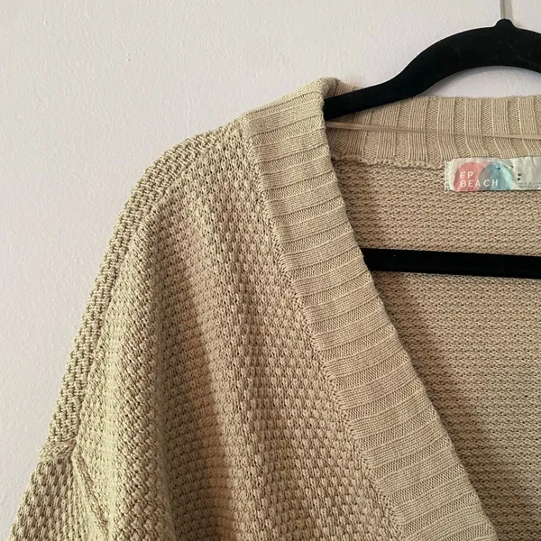 Free People Beach Cream Knit V-neck Cardigan Sweater Cotton Women's size Small - Image 3