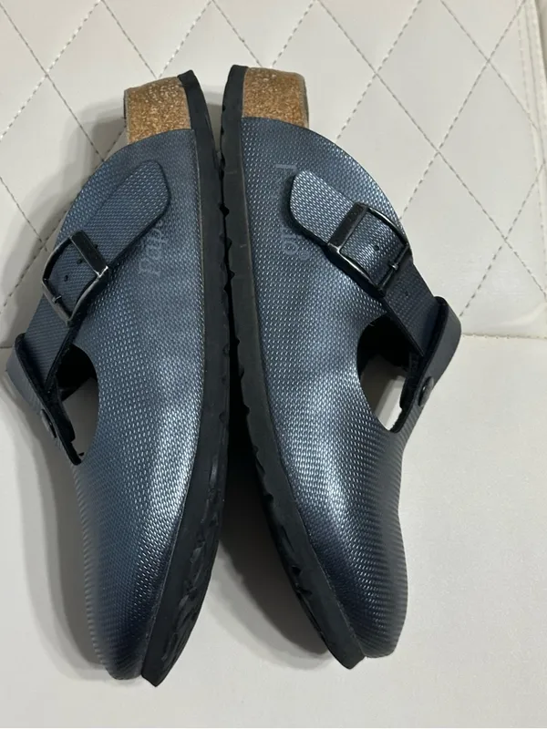 Birkenstock Papillio textured clogs in gunmetal silver size 36 or 5/5.5 women - Image 9