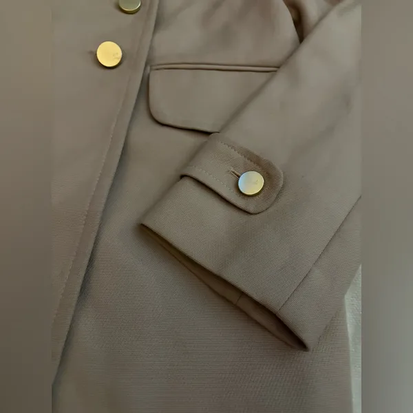 Women’s small GAP pea coat with gold buttons - Image 6
