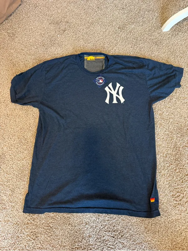 NIB Unisex New York Yankees Aviator Nation x MLB Navy Tri-T-Shirt Size small - Image 13