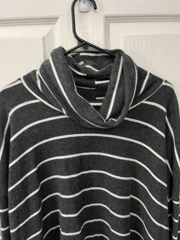 PaperMoon Oversized Medium Gray & White Striped Cowl Neck Tunic Top - Image 3