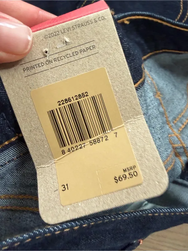 Levi’s Wedgie Fit Straight Leg Jeans Size 31 Dark Wash NWT - Image 6