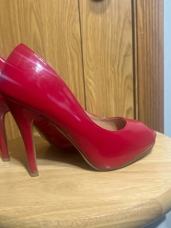 Classic Patent Peep-Toe High Heels in Red - Image 2