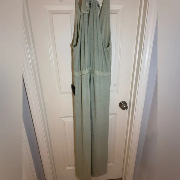NWT‎ LuLus Sunny Day Perfection Sage Green Tie-Back Maxi Dress, M! - Image 8