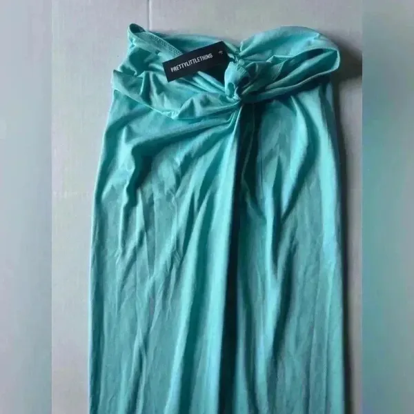 Pretty Little Thing Blue Twist Detail‎ Soft Feel Skirt Beach Cover Up Size S - Image 4