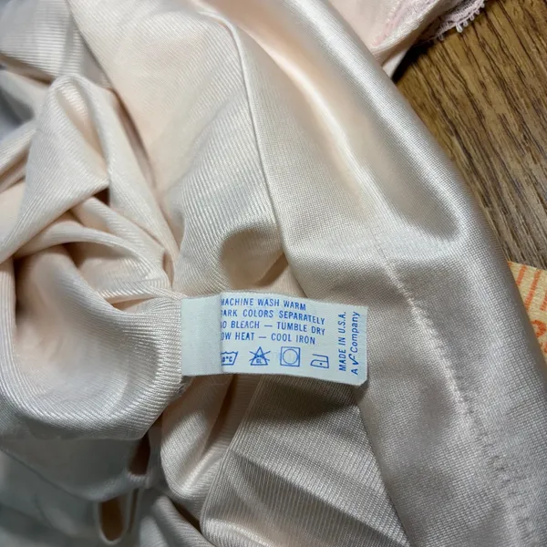 80s Vanity Fair Vintage Nightgown Light Pink Lace Trim Nylon USA Size M Coquette - Image 8