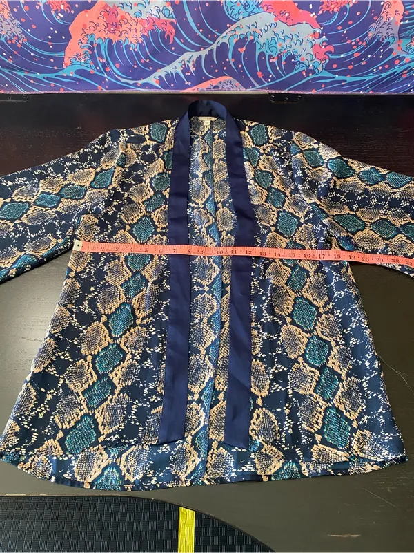 Guess Navy & Teal Snake-Print Kimono Blazer - Image 3