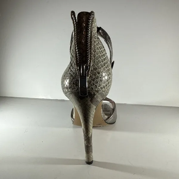 Vince Camuto Silver Heels Size 7.5 Dress Shoes IOB Preowned - Image 13