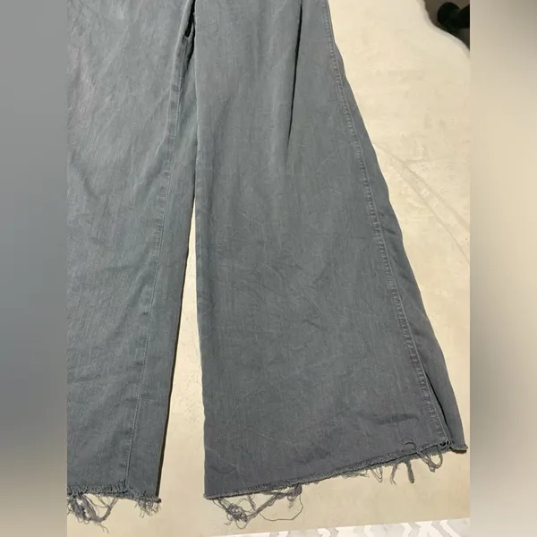 Aerie wide leg cropped charcoal overalls medium - Image 3