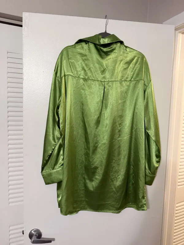 Princess Polly green satin button up - Image 3