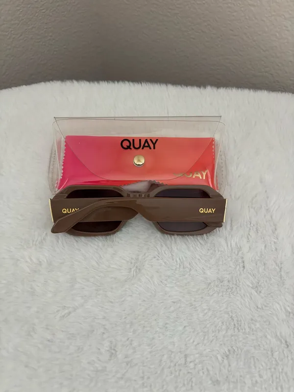 QUAY Australia HYPED UP Brown Sunglasses - Image 8