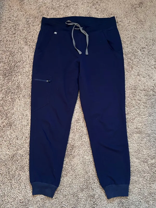 FIGS ‼️ Zamora Jogger Scrub Pants‼️ - Image 4