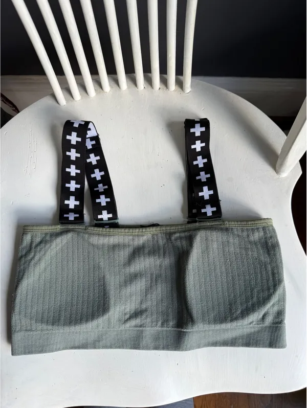 BP. Wildfang Medium Ribbed Bandeau Bra with Black and White Cross Straps - Image 3