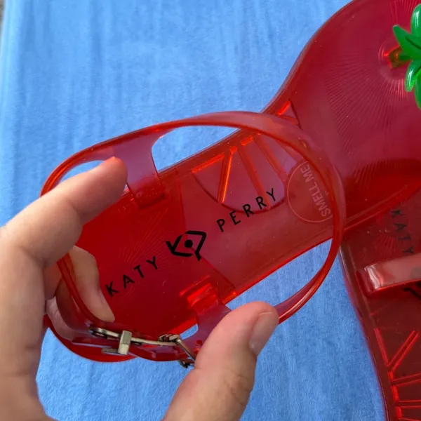 Katy Perry Sandals Size 7 Red Palm Tree Ankle Strap Jelly Summer Shoes NEW - Image 4