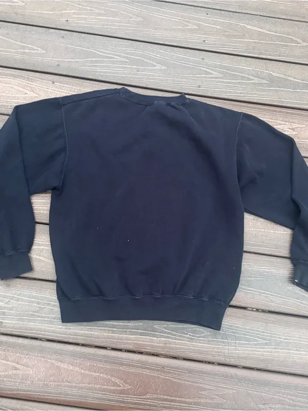 Brandy Melville Navy Crewneck with Light Blue 'LOS ANGELES' sweater - Image 10