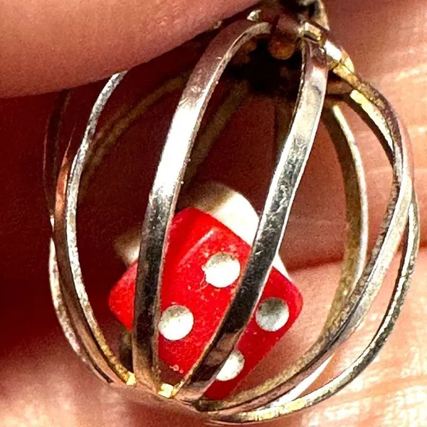 Vintage caged dice pendant necklace - Image 10