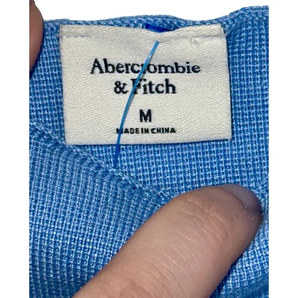 NEW Abercrombie & Fitch Blue Knit Cropped Crop Top Tank Top Womens Size Medium M - Image 3