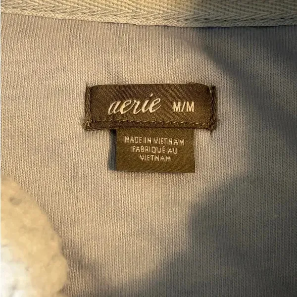 Aerie Sherpa Pullover Size Medium Fleece Pale Blue Warm Mock Neck - Image 3