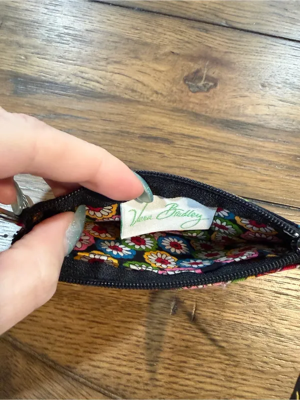 Vera Bradley Pink Multi Floral Quilted Zip Keyring Card Case - Image 4