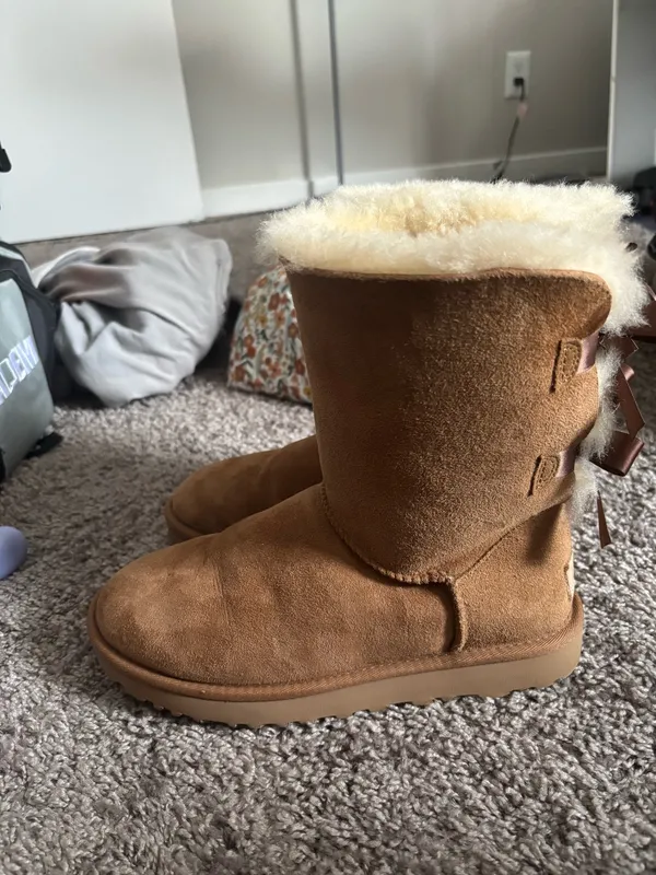 Bailey Bow UGG II - Image 4