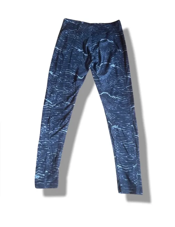 Women’s Gray Snakeskin Pattern Cotton Leggings Size Medium - Image 3