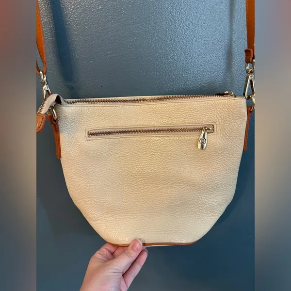 Valentina Crossbody Bucket Bag - Image 6